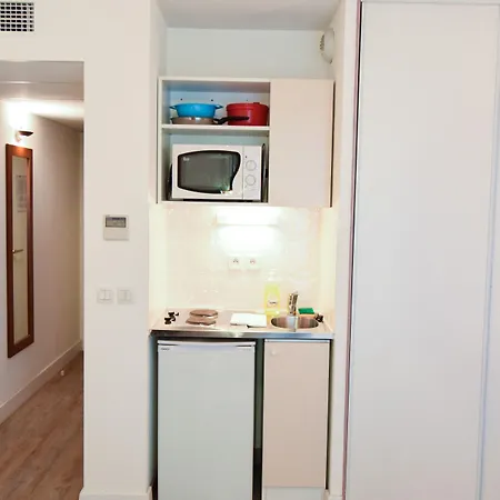 Appart hôtel Residhotel Grenette 3*