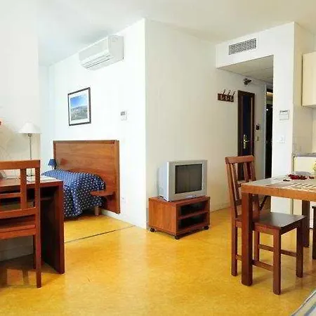 Residhotel Grenette Lejlighedshotel 3*