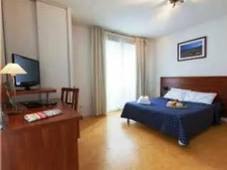Residhotel Grenette Hotel apartamentowy 3*
