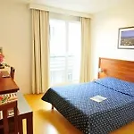 Apartahotel Residhotel Grenette 3*